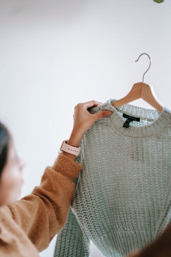 clothes for cash, make money