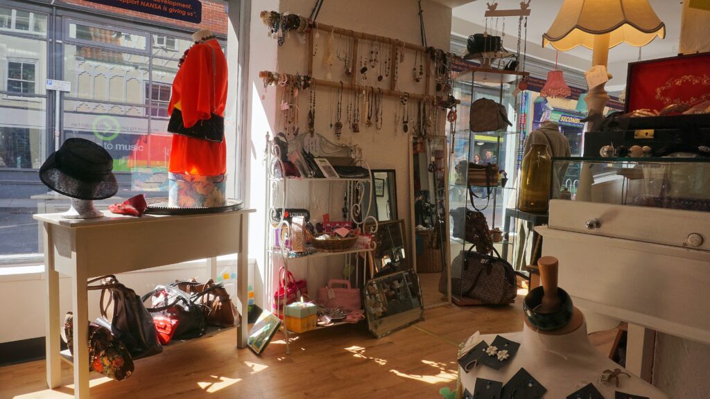 clothes for cash, make money for clothes