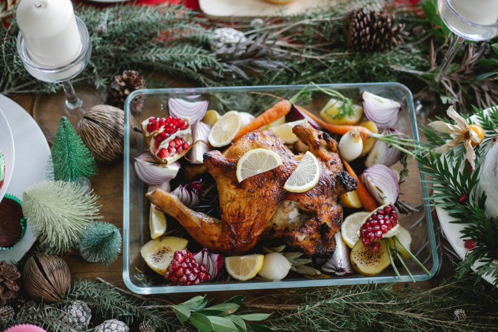21 Ways to Save Money on Christmas Food and Drink